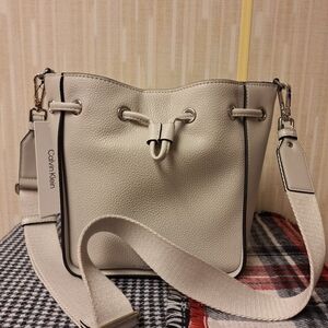 Calvin Klein Holt Gray Crossbody Bag